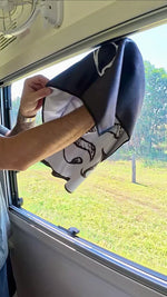 Load image into Gallery viewer, 21 Captains - Shammy Towel
